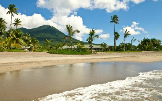 Pinney's Beach in Nevis
