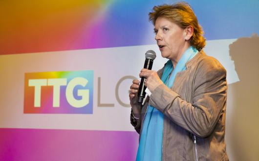 Jo Rzymowska (Celebrity Cruises)