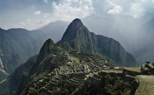 South_America_Peru_Machu_Picchu_landscape_2010.jpg