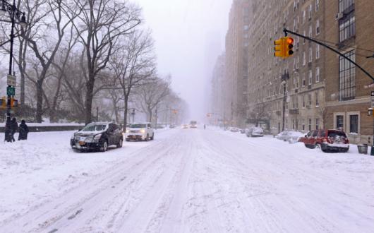 New York Snow ThinkstockPhotos-506286500.jpg