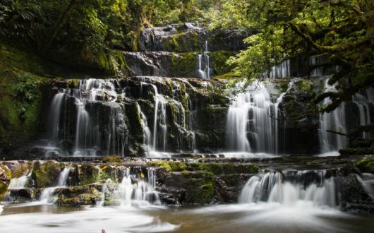 New Zealand ThinkstockPhotos-505134870.jpg