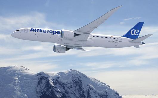 Air-Europa-ARE-7879-resized.jpg