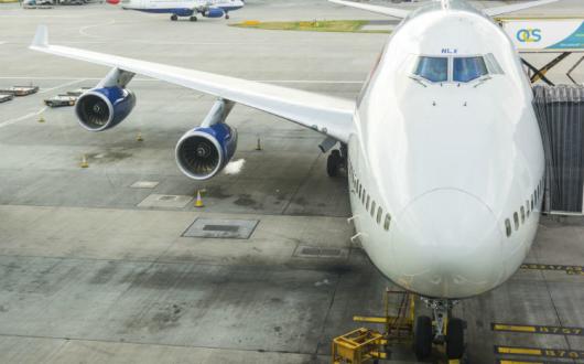 British Airways 747 at Heathrow ThinkstockPhotos-508468303
