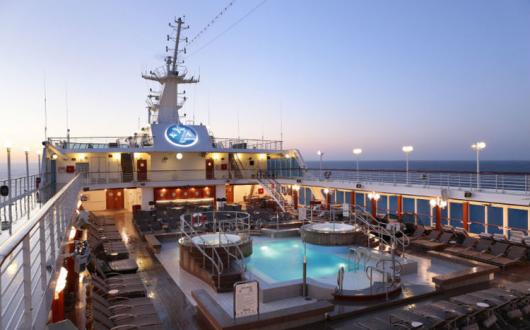 Pool_Deck_sunrise2.jpg