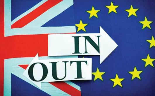 Brexit flags ThinkstockPhotos 516295574