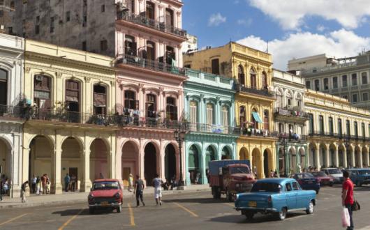 Cuba street Havana cars