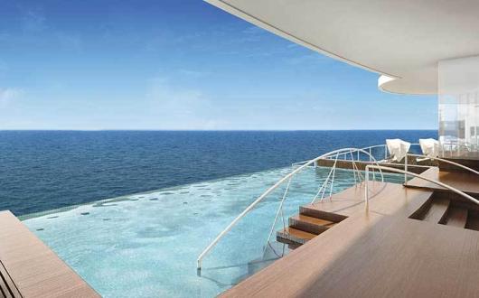 Regent Seven-Seas Spa Infinity Pool