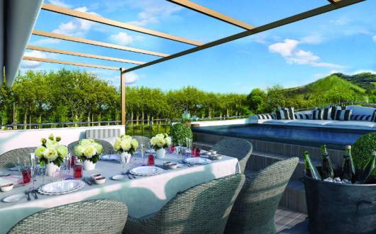 Belmond Afloat barge