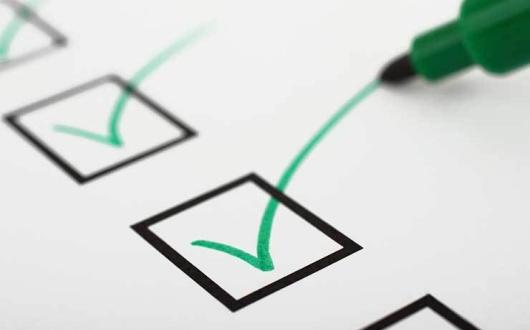 Check list tick boxes iStock_42398948