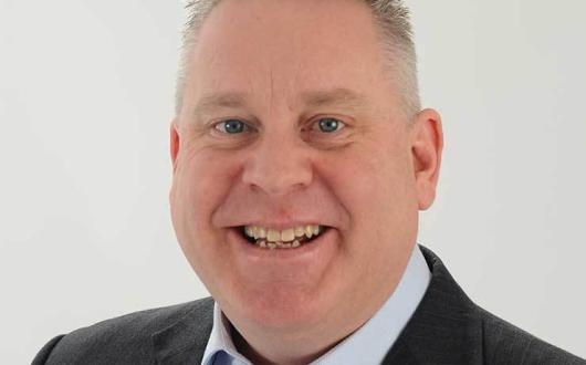 Peter Davies, Totalstay