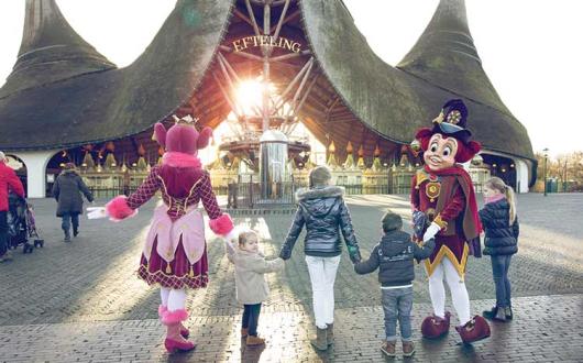 Efteling theme park entrance.jpg