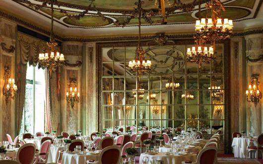 The-Ritz-Restaurant-2.jpg