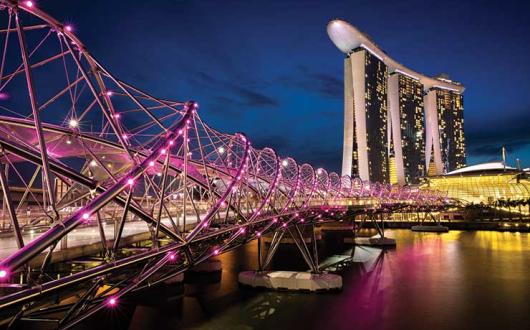 Singapore night scene iStock_84144655