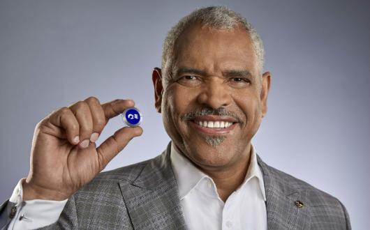 Arnold Donald ocean medallion2.jpg