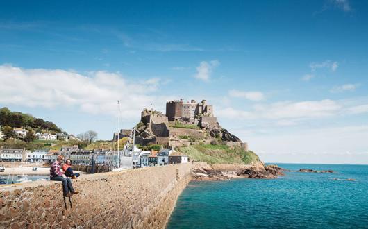 Mont-Orgueil,-Jersey.jpg