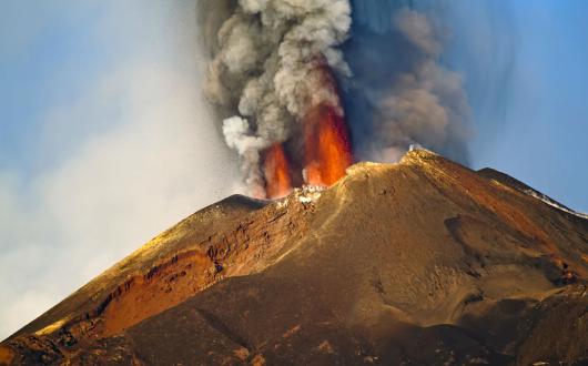Mount_Etna.jpg