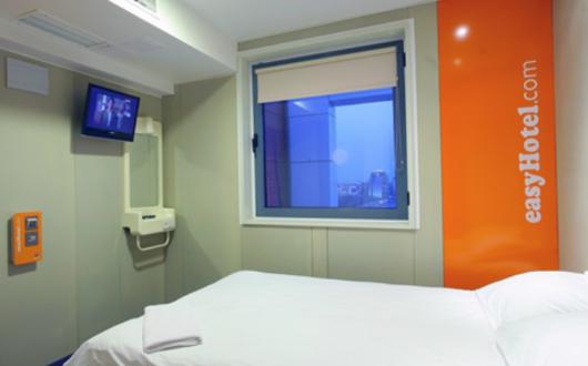 EasyHotel_web.jpg