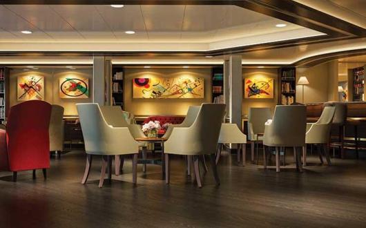 Art Cafe Silver Muse