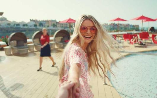 Jet2holidays Hold my hand ad