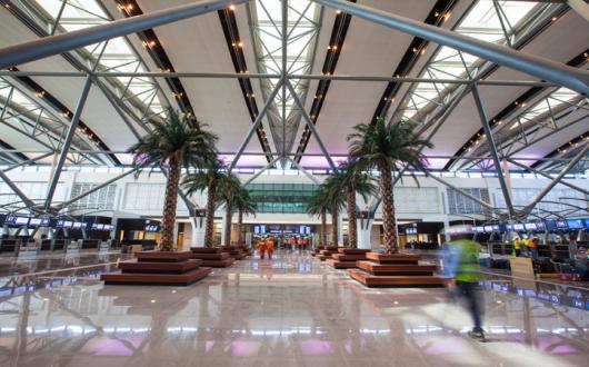 Muscat_airport_new_terminal.jpg