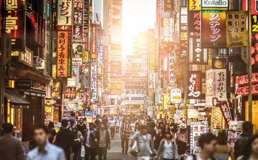 Tokyo street scene