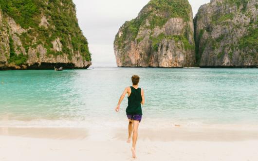 Maya_Bay_Thailand_The_Beach_bay.jpg