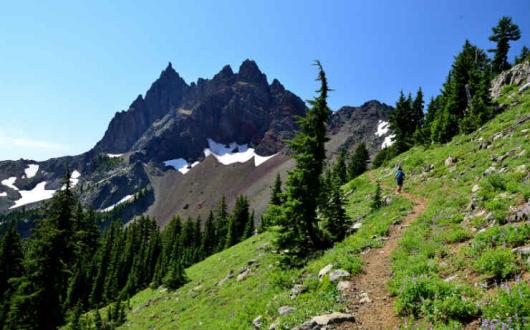 Oregon Hiking.jpg
