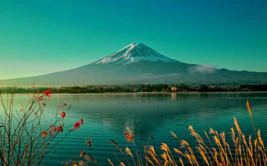 Saga Mt Fuji Japan.jpg