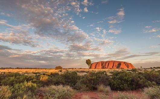 Uluru.jpg