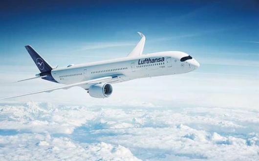 Lufthansa is returning to Gatwick in April 2023