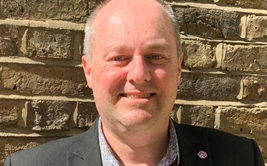 Glen Thomas Wendy Wu ToursWEB.jpg