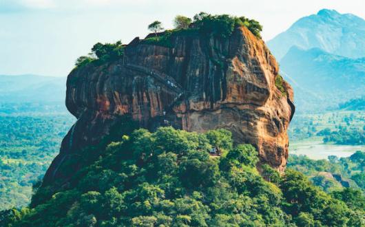 Sri Lanka scraps tourist visa fees for 2024/25 winter season