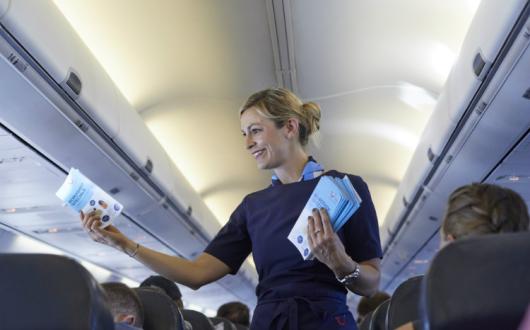 Tui will no longer offer plastic shopping bags for in-flight purchases, among other measures