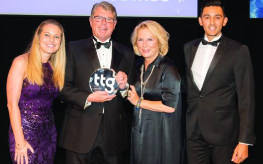 (L-R) TTG’s Sophie Griffiths, Andrew Rowdon, star guest Jennifer Saunders and Club Med’s Matt Stuart
