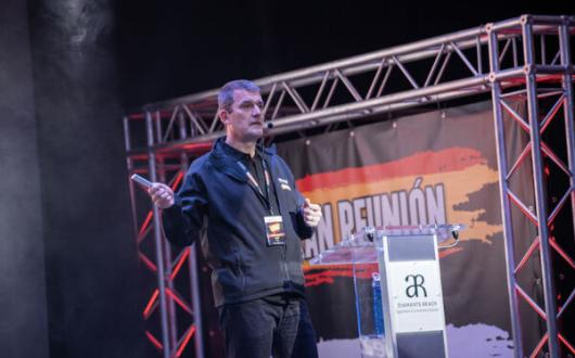 Jet2 Conference 2019 Steve Heapy Web.jpg