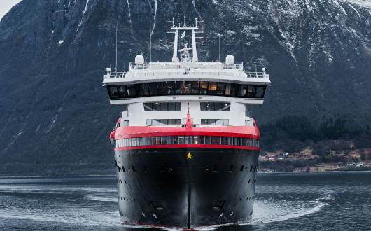 About 1,000 people, “predominantly agents”, will have the chance to tour Nansen during ship visits