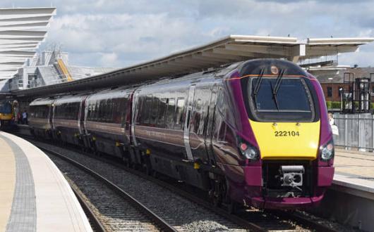 Travel lambasts government for Wi-Fi removal on trains