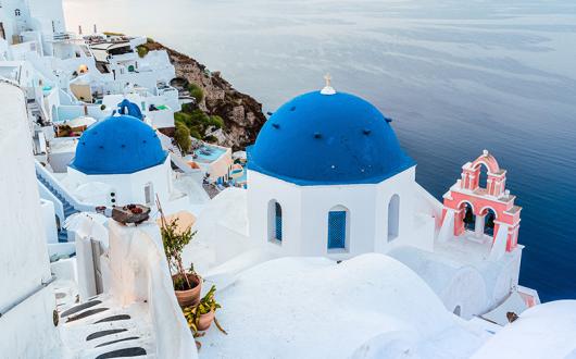 Seven Greek islands lose travel corridors amid new regional approach