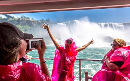 Canadian Affair hopes to make it easier for agents to book