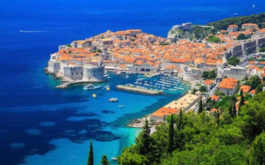 Croatia and the UK are in talks over a resumption of travel this summer