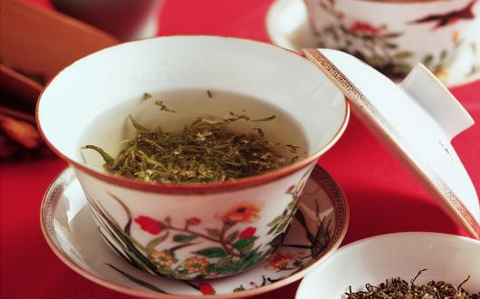 Learning about Hong Kong's fascinating food and drink traditions