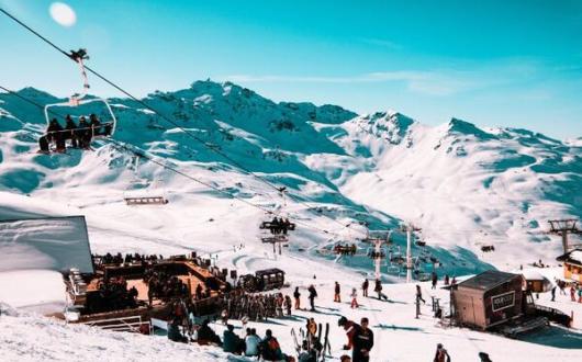 Half-term skiing could be under threat (Credit: Joan Oger/Unsplash)