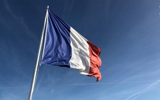 France_French_Flag_Credit_Anthony_Choren_Unsplash_anthony-ch_METhumb.jpg