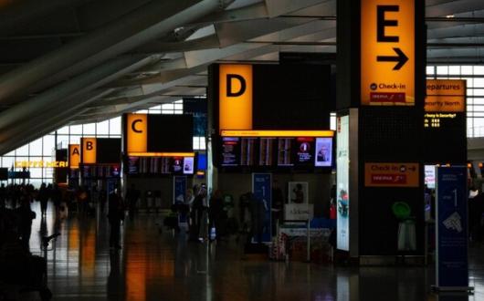 Heathrow and airlines seek CMA fees ruling