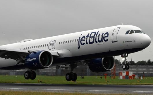 JetBlue's first transatlantic passenger flight arrived at Heathrow on 12 August