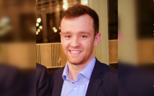 Kearns held previous sales executive roles with Qatar Airways and Hertz