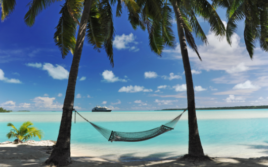 Cruise ship caribbean.png