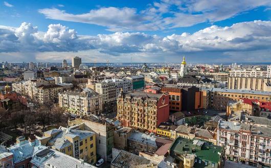Kyiv-aerial-view-iStock-622892200.jpg