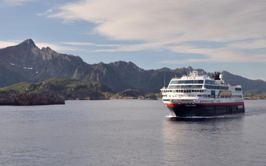 Hurtigruten is looking to make it easier for the trade to sell its itineraries