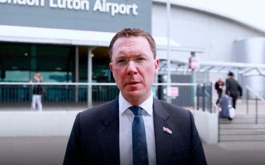 Courts visited Luron airport this week (Credit: Robert Courts / Department for Transport)